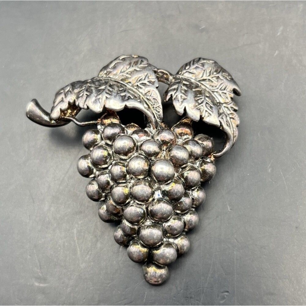 Silver Tone Grape Bunch Brooch Pin Pendant Cluster Signed MJ Marie Jennifer